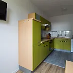 Enjoy Your With Dkn - Mon-sun - Late Night Check-in - Multilanguage - Near S-bahn - Witamy Serdecznie Halle (Saale)