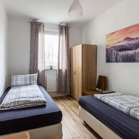 Enjoy Your With Dkn - Mon-sun - Late Night Check-in - Multilanguage - Near S-bahn - Witamy Serdecznie شقة Halle (Saale)