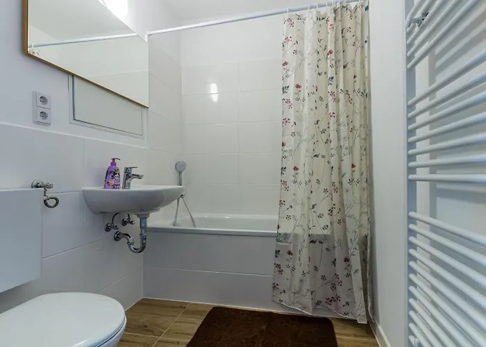 Enjoy Your With Dkn - Mon-sun - Late Night Check-in - Multilanguage - Near S-bahn - Witamy Serdecznie Halle (Saale)